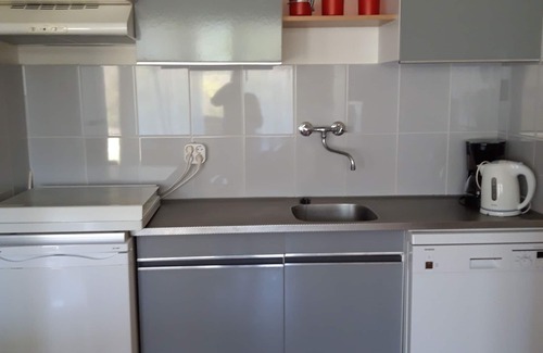 Westkapelle House | Comfortable Cozy Cottage for 2 to 4 people 200 from the beach.