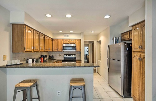 Far North Dallas Condo | Comfortable Dallas Condo Close to Attractions