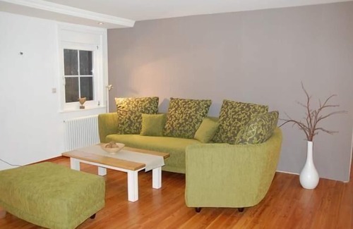 Kurort Brotterode Apartment | Comfortable holiday flat in Brotterode with large balcony