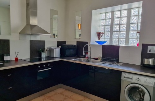 Saint-Priest House | Comfortable double room with terrace view in charming house