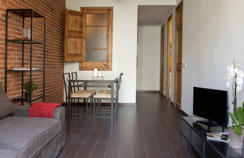 La Sagrada Familia Apartment | Comfortable family apartment with balcony