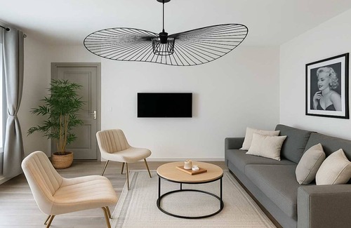17th Arrondissement Apartment | Comfortable family flat in Paris - Ideal for 5