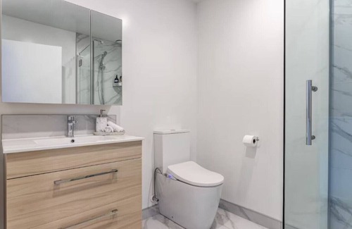 Henderson House | Comfortable Family Home