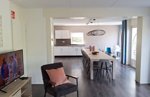 Vlagtwedde House | Comfortable family and friends house with wellness