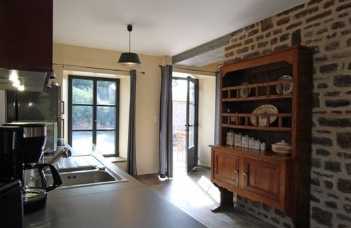 Saint-Pair-sur-Mer Apartment | Comfortable Duplex near Granville with Private Terrace and Parking