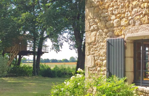 Pouligny-Saint-Pierre House | Comfortable French Manor + a great treehouse in a protected natural area.
