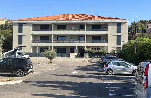 Cargese Apartment | Comfortable ground floor apartment with covered terrace and wooden terrace