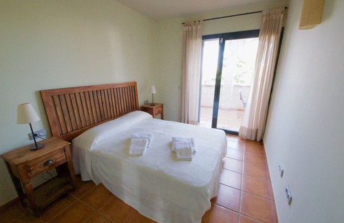 El Perello House | Comfortable holiday home with AC near the beautiful beach
