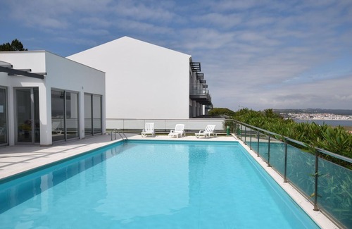 Salir do Porto House | Comfortable holiday home within walking distance of the bay of São Martinho