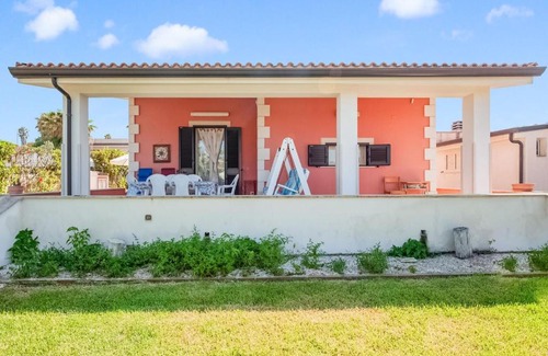 San Lorenzo House | Comfortable Holiday Home in Noto near Sea