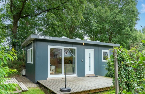 Linde House | Comfortable holiday home in Den Ham with garden