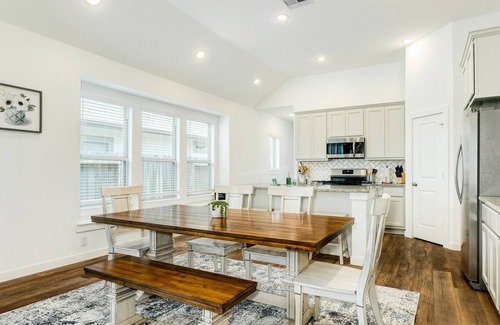 Houston House | Comfortable home in quiet area with enclosed yard, WiFi, central AC, & W/D