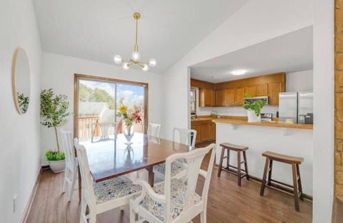 Southeast Raleigh House | Comfortable home in Raleigh w big fenced backyard