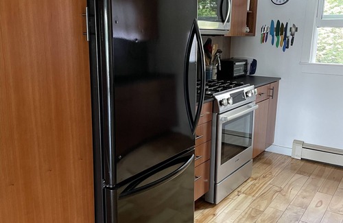 Damariscotta House | Comfortable Home on Damariscotta River Close to Everything
