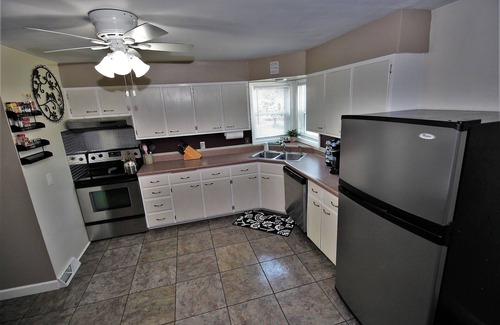 Rapid City House | Comfortable home with big yard and large garage. 3 minutes from downtown Rapid City