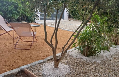 Oletta House | COMFORTABLE HOUSE IDEALLY LOCATED