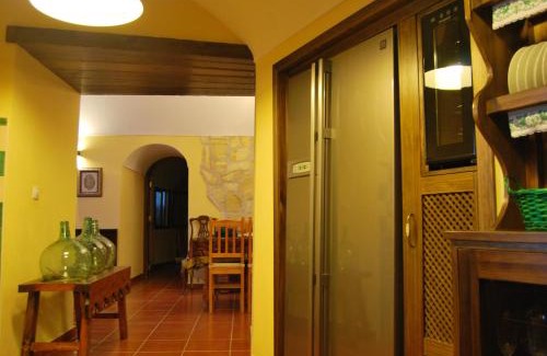 Guadix House | Comfortable house in Guadix with barbecue and parking