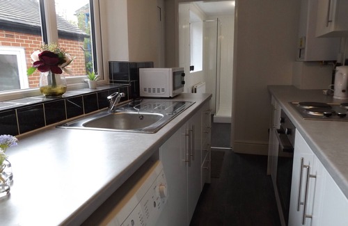 Stoke-on-Trent House | Comfortable House in Stoke
