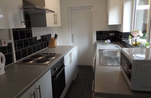 Stoke-on-Trent House | Comfortable House in Stoke