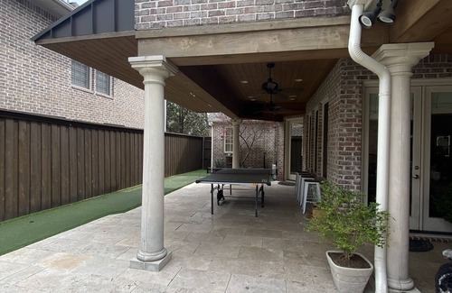 Park Cities House | Comfortable house with en-suite bathrooms, fast internet and great outdoor space