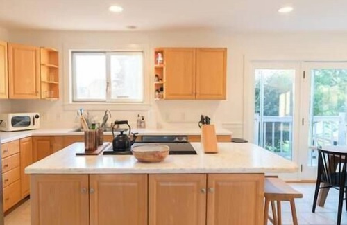 Morrisville House | Comfortable & Modern Home close to Stowe