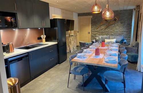 Termignon Apartment | COMFORTABLE MOUNTAIN APARTMENT - SKIING AND HIKING - VAL-CENIS - 8 PERS