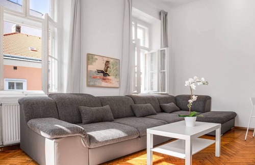 Landstrasse Apartment | Comfortable Multi-Apart – Perfect for Group Stays