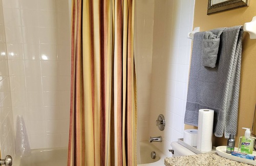 Lake Mary House | Comfortable oasis 1 bedroom and 1 bathroom with private access