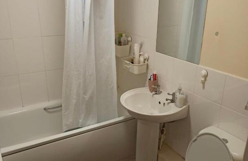 Osterley Apartment | Comfortable one bed flat