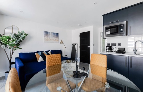 Brompton & Hans Town Apartment | Comfortable One Bedroom Flat near Harrods