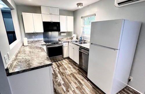 Burton House | Comfortable Open Space. Pet Yes