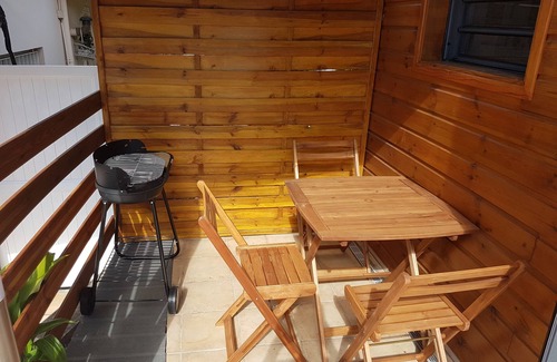 Sainte-Clotilde Ski Chalet | Comfortable quiet chalet in Moufia-Réunion