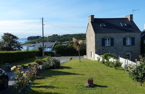 Saint-Pabu House | Comfortable rental Saint Pabu Brittany 100 m from the beach