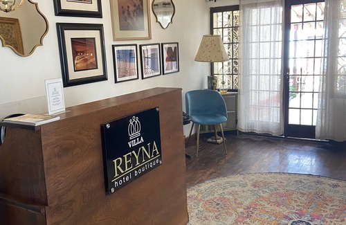 Juarez Municipality Hotel | Comfortable room in boutique Hotel Villa Reyna in historic house built in 1900!
