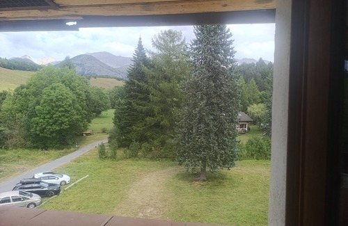 Le Vernet Bed & Breakfast | Comfortable room with mountain view. Pets allowed