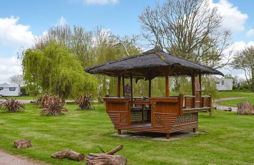 Langold Ski Chalet | Comfortable rustic lodge for six people.