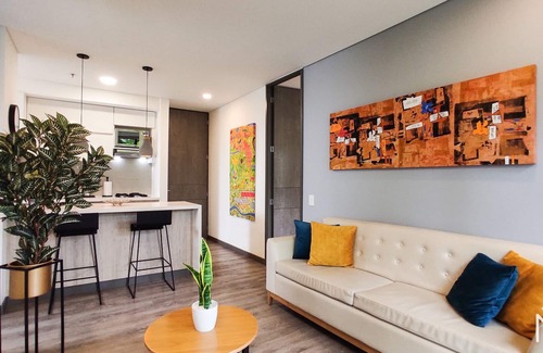 El Poblado Apartment | Comfortable, Sparkling Clean Exclusive Suite.- Poblado Area-1AC