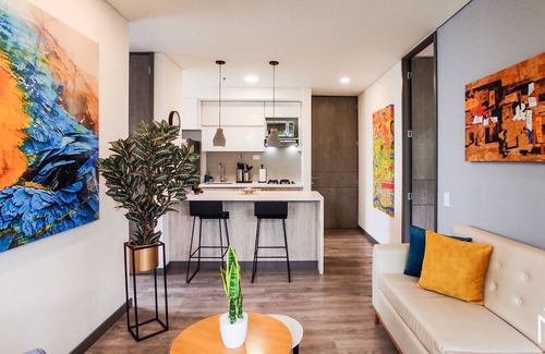 El Poblado Apartment | Comfortable, Sparkling Clean Exclusive Suite.- Poblado Area-1AC