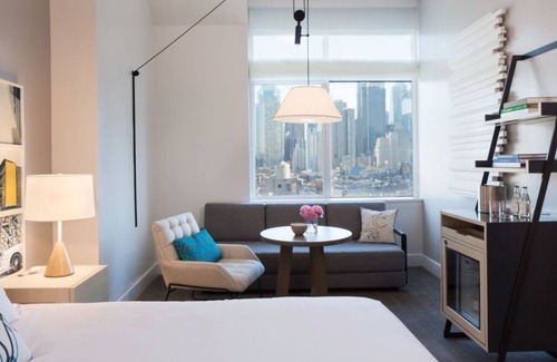 Hell's Kitchen Hotel | Comfortable Stay! Parking, Pets Allowed Close to Neil Simon Theatre!