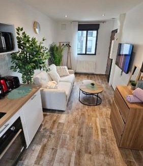 Bezons Apartment | comfortable studio in Bezons