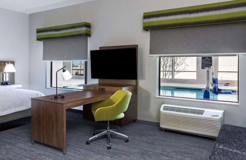 Buckner Terrace - Everglade Park House | Comfortable suites in East Dallas