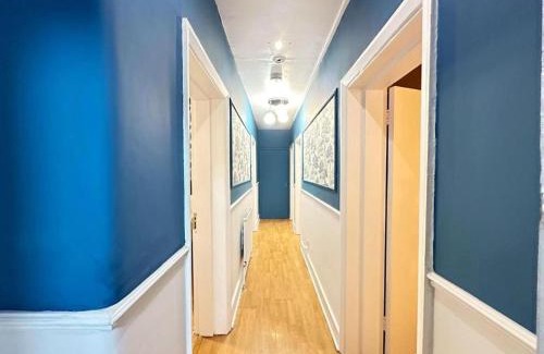 Kennington Apartment | Comfortable Three Bedroom Apartment