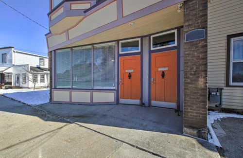 Two Rivers Apartment | Comfortable Two Rivers Abode Near Sand Beach!