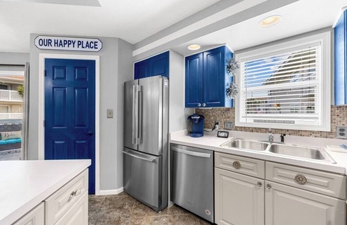 Cherry Grove Beach Apartment | Comfortable Condo in Cherry Grove!