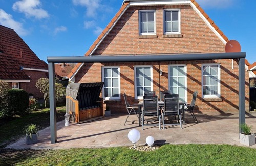 Neßmersiel House | Comfortable vacation home, well-kept garden, non-smoking house