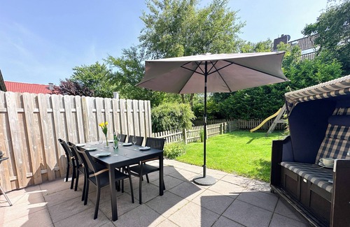 Sahlenburg House | Comfortable vacation home Bremer Str. 6 in Cuxhaven-Sahlenburg with garden