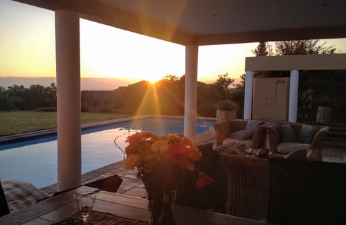 Heldervue House | Comfortable vacation home in Somerset West/South Africa for 6 people, with pool.