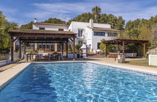 Tarraula Villa | Comfortable villa in Javea, on the Costa Blanca, Spain with private pool for 8 persons