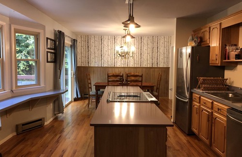 Banner Elk House | Comfortable Winter Retreat with Fireplace ~ Pet-Friendly ~ Arcade Games