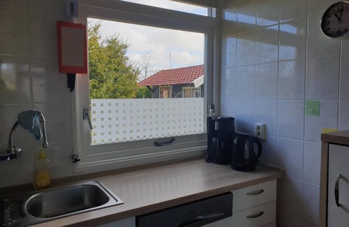 Sint Maartensvlotbrug House | Comfortably and nicely furnished 6-person bungalow with 3 bedrooms, on the popular park Eureka near the beach, sea, dunes and woods. Free WiFi, pet welcome